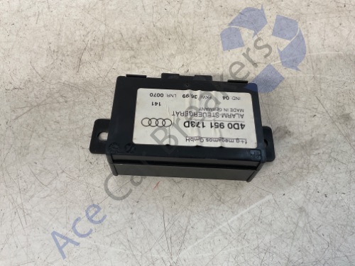 Audi A8 Quattro D2 4D 94-02 Alarm ECU