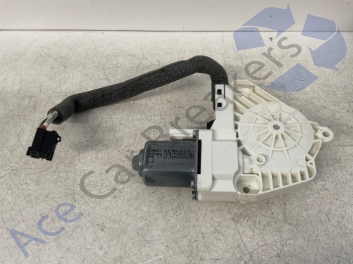 Skoda Yeti 13-17 Facelift Drivers Right Window Motor