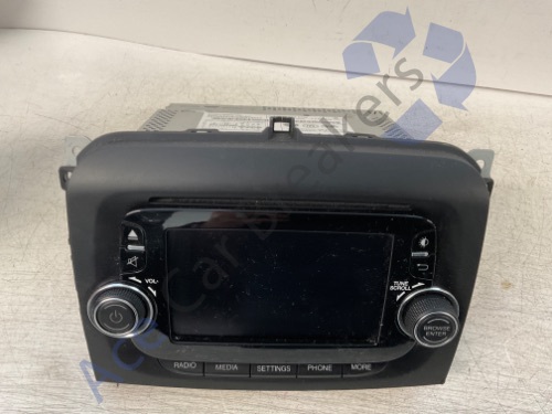Fiat 500L Pre-Facelift 13-17 Multimedia Stereo Sat Nav Bluetooth