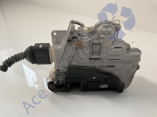 Audi A3 8P 08-12 Facelift Front Right Locking Mechanism