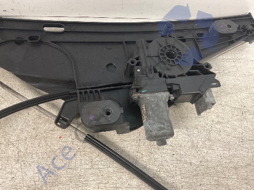 Vauxhall Mokka B Mk2 21-24 Window Motor Front Left Side