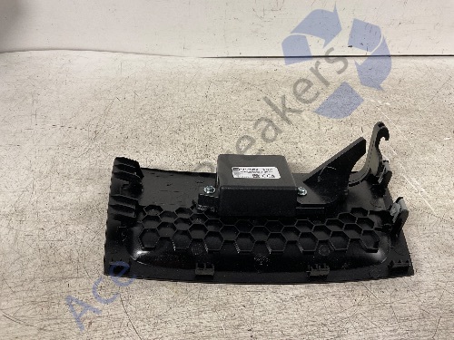 Vauxhall Astra K Mk7 5Dr 15-20 Phone Interface Control Module