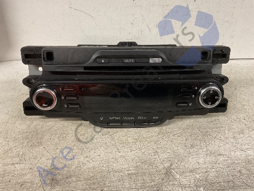 Alfa Romeo Giulietta 940 10-12 Stereo Radio CD Player