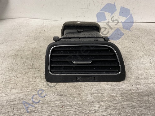 Volkswagen Golf R Mk7.5 5G 17-20 Dash Vent Left Side Outer