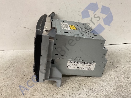 Mercedes-Benz SLK R171 03-10 Pre-Facelift Stereo Radio CD Player