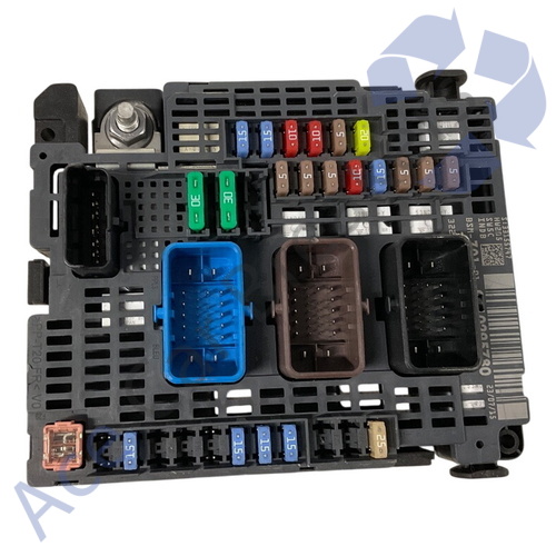 Peugeot 308 T9 Mk2 14-17 Pre-Facelift Fuse Box