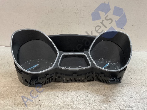 Ford Focus Mk3 14-18 Facelift Speedo Clocks & Rev Counter