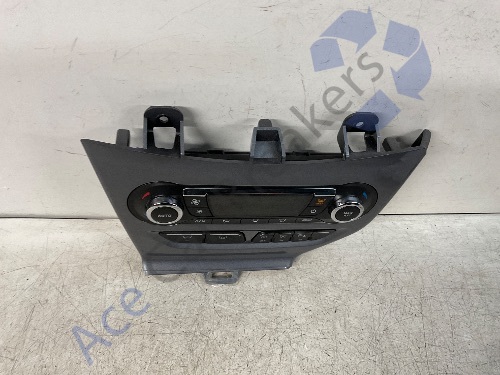 Ford Focus ST-2 Mk3 10-14 Digital Climate Control Panel