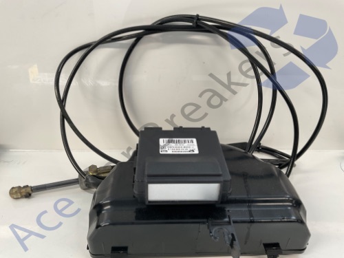 Mercedes R Class 06-10 Hydraulic Pump And Tailgate Control  Module