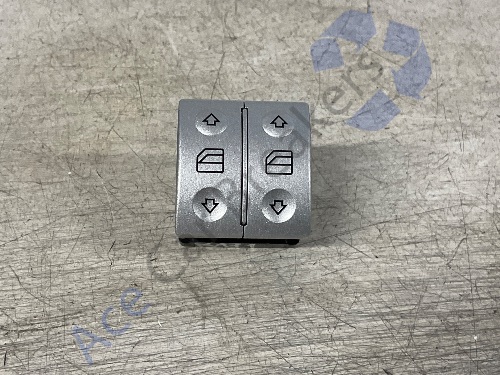 Mercedes-Benz SLK R171 03-10 Electric Window Switch Front Right Side