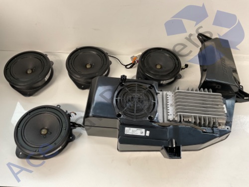 Audi A4 B7 Estate 04-08 Boot Bose Subwoofer AMP + 4 Speakers