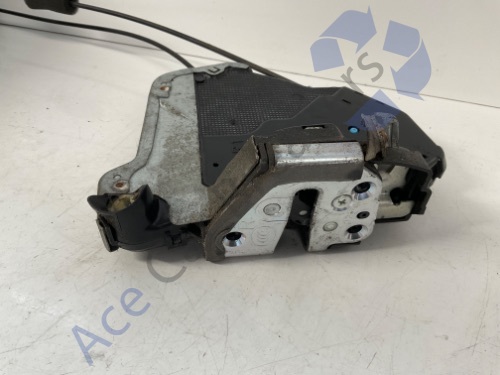 Suzuki Grand Vitara Mk3 08-15  Drivers Door Lock & Handle