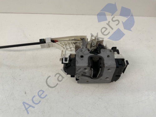 Mercedes-Benz Sprinter W906 06-14 Pre-Facelift Drivers Door Lock