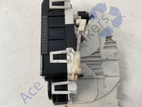 Mercedes-Benz Sprinter W906 06-14 Pre-Facelift Drivers Door Lock