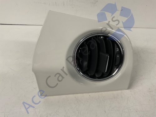 Fiat 500 Facelift 16-Onwards Drivers Side  Air Vent