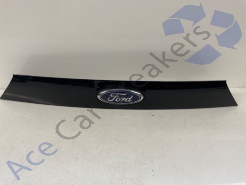 Ford Mondeo Saloon Mk3 Facelift 10-14 Tailgate Boot Trim Handle