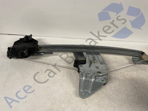 Dacia Sandero Stepway B52 Mk2 12-20 Drivers Right Window Motor