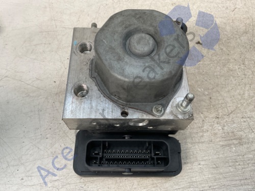 Mitsubishi Mirage Mk6 16-20 ABS Pump Modulator Control Unit