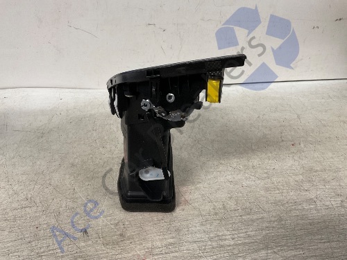 Hyundai Santa Fe Mk3 12-15 Dash Vent Left Side Central