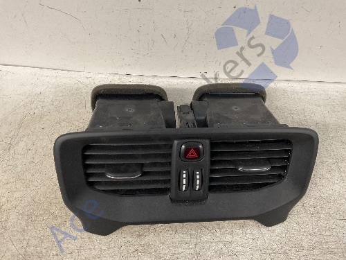 Volvo V40 Mk3 16-19 Facelift Dash Vent