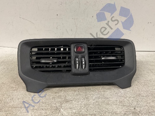 Volvo V40 Mk3 16-19 Facelift Dash Vent