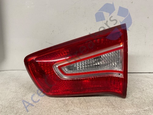 Kia Sportage Mk3 10-14 Right Inner Rear Light