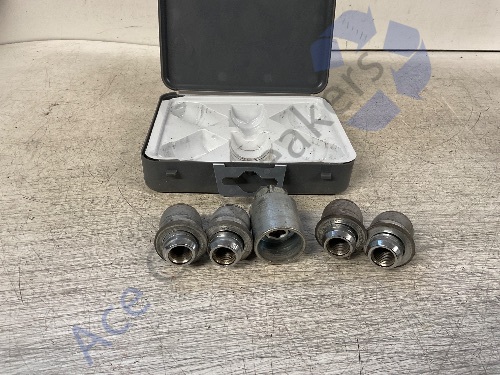 Toyota Corolla Mk12 E210 18-22 Locking Wheel Nut Set
