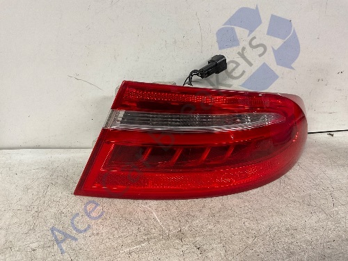 Jaguar XE X760 15-19 Pre-Facelift Drivers Right Rear Light