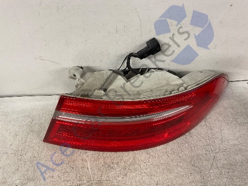 Jaguar XE X760 15-19 Pre-Facelift Drivers Right Rear Light
