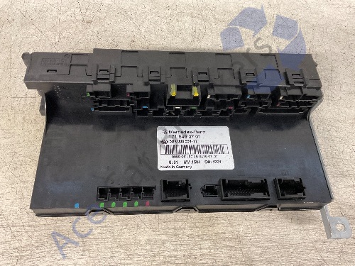 Mercedes-Benz SLK R171 04-08 Signal Acquisition Module Sam